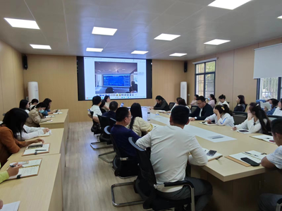 武汉经开区东荆街道赴浙江学习经验交流会 技术赋能促发展